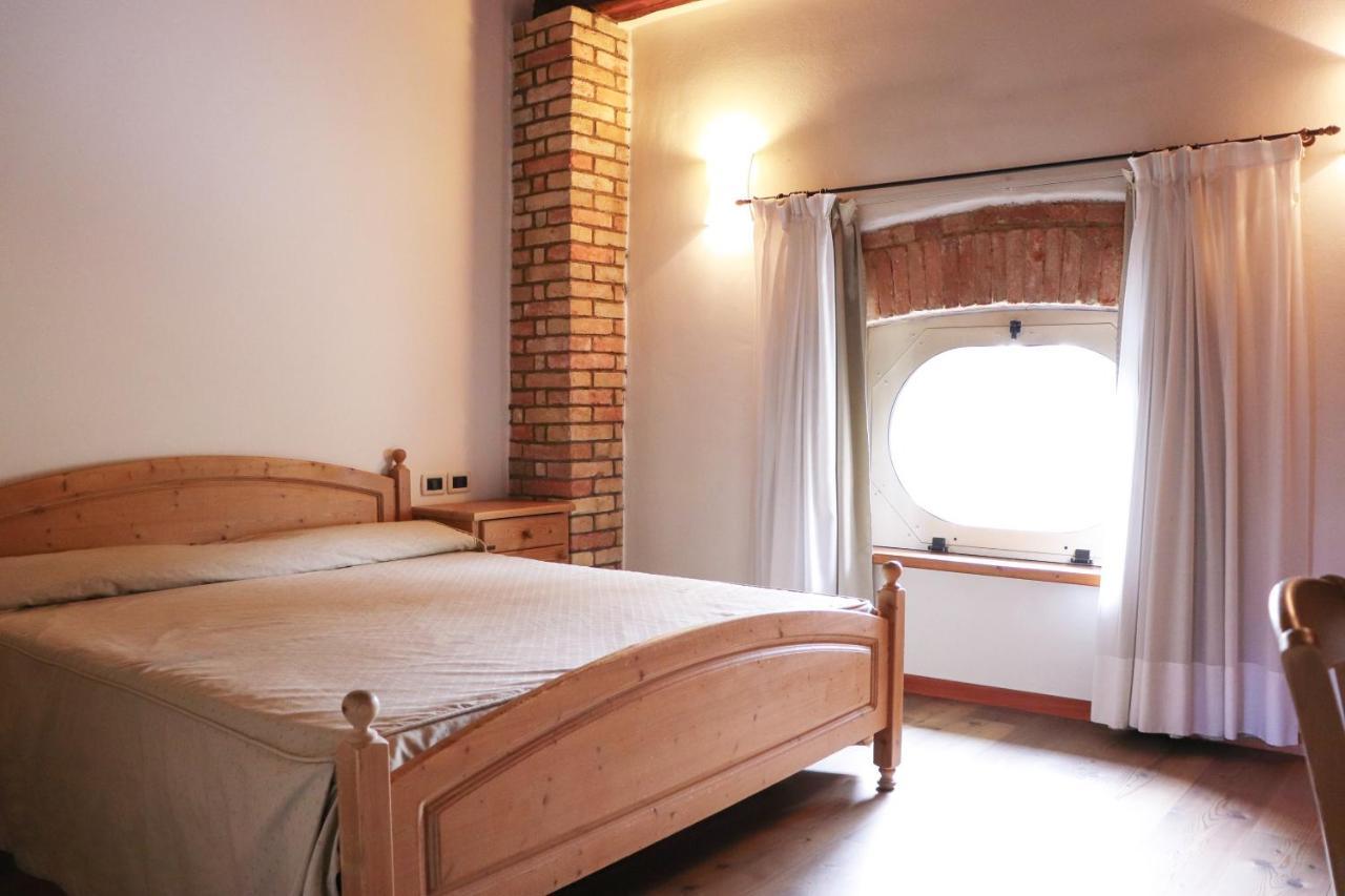 Agriturismo La Bella Фоллина Экстерьер фото